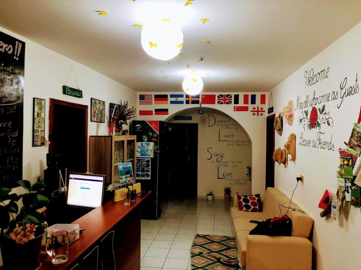 Vlora Backpackers Hostel Esterno foto